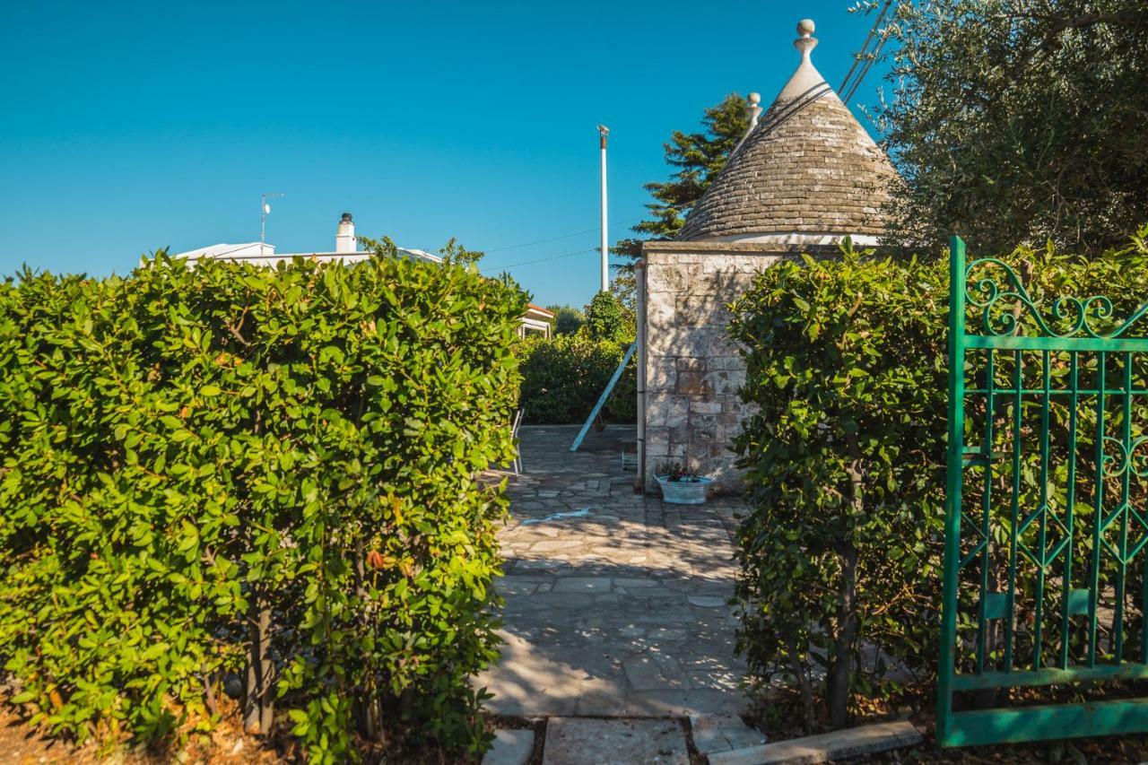 Trullo Olive Tree Villa Locorotondo Kültér fotó